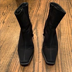 Water-resistant booties